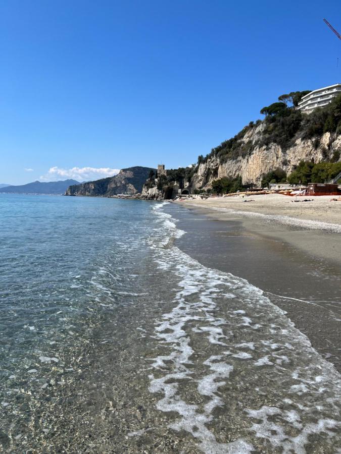 Апартаменты Al 37 Vista Mare E Colline Финале Лигуре Экстерьер фото